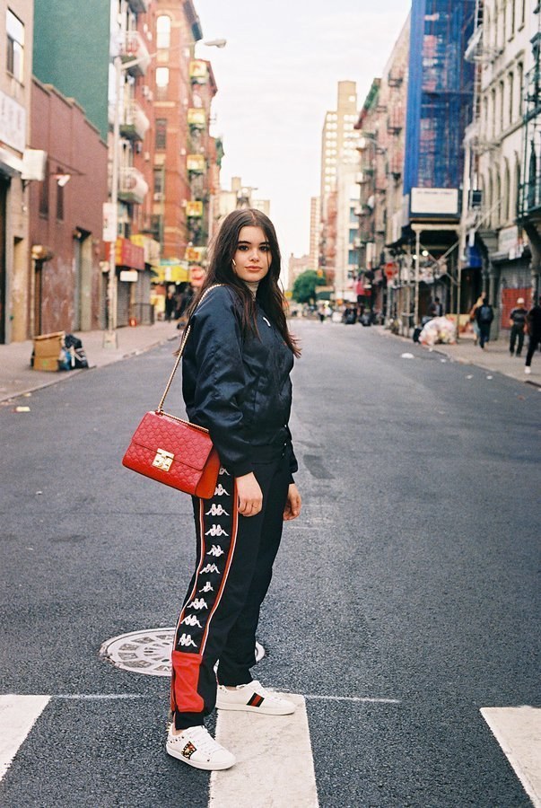 24 barbie ferreira