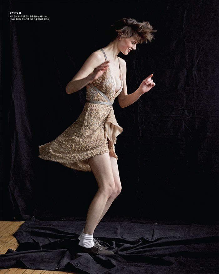 Vogue korea mar15 saski 08