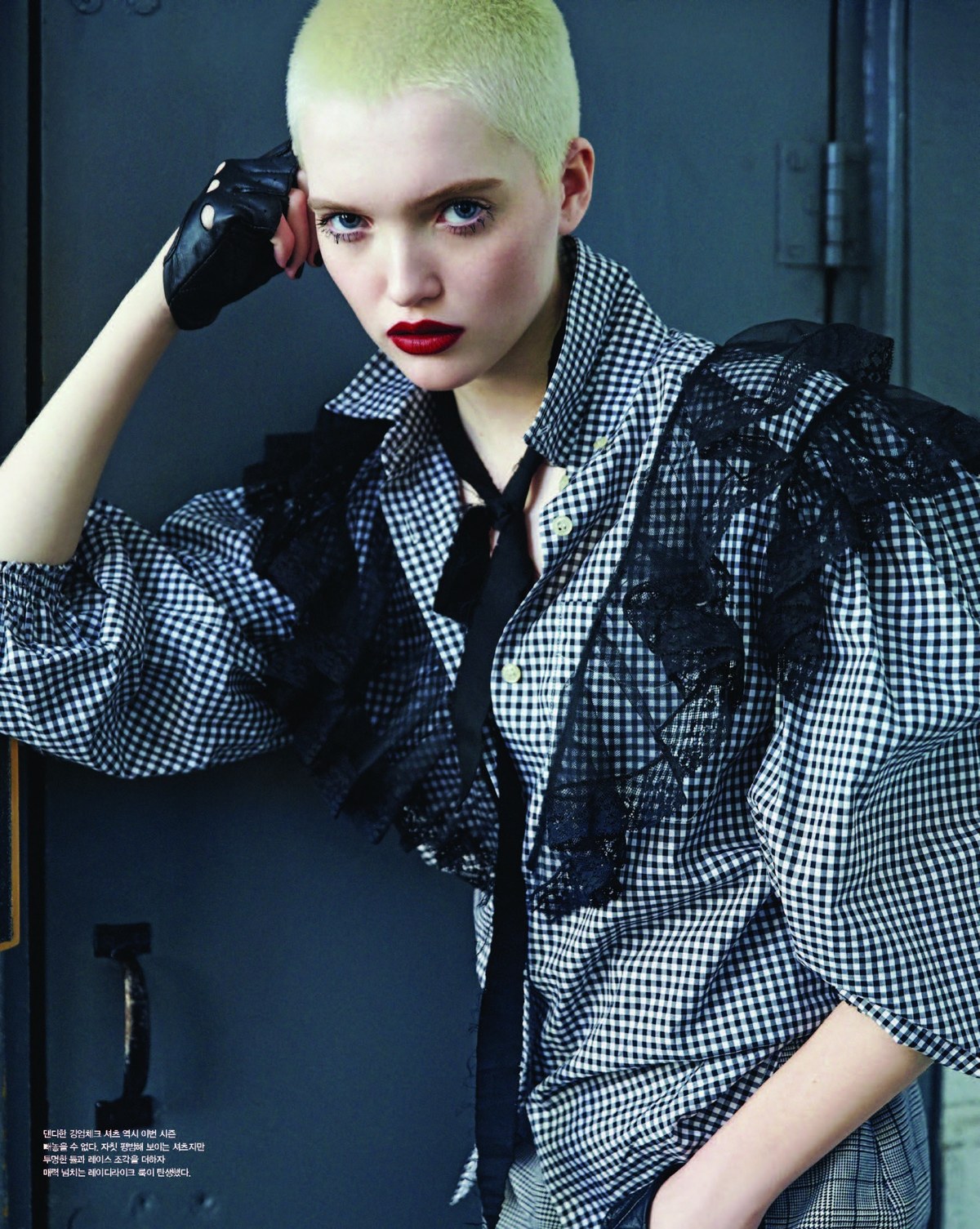 Vogue korea ruth inside page 09